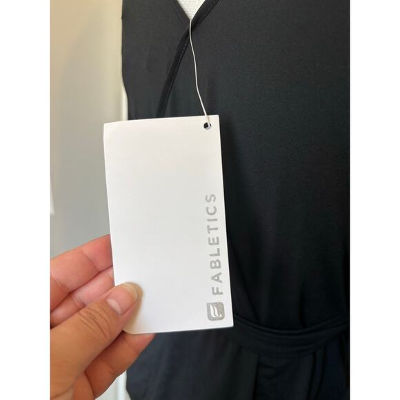 NWT Fabletics Athletic Long Sleeve Heather Top - Picture 5 of 6